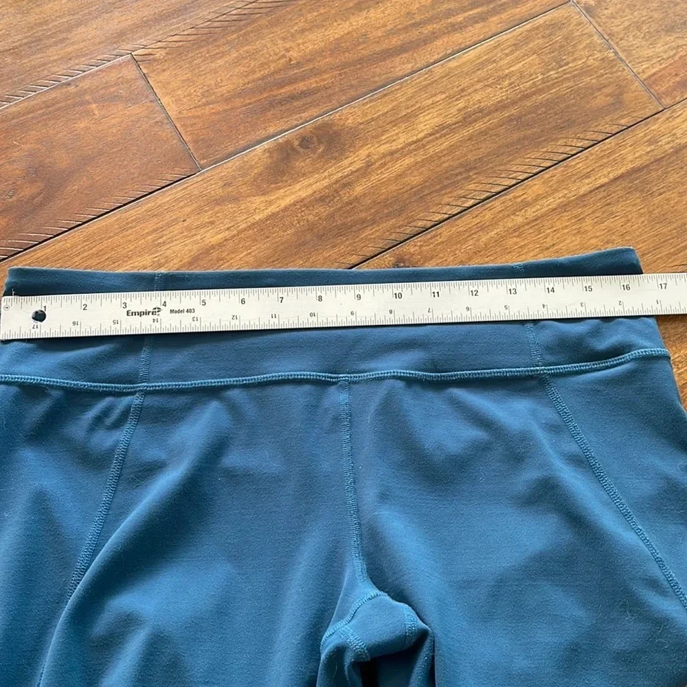 prAna Momento Capri Leggings Women's Size XL Leggings Patrol Blue Athletic - Picture 4 of 10